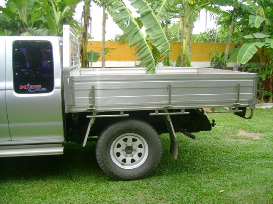 NISSAN FRONTIER CAB 4 WD เครื่อง 2.4 BENZIN LPG จากโรงงาน