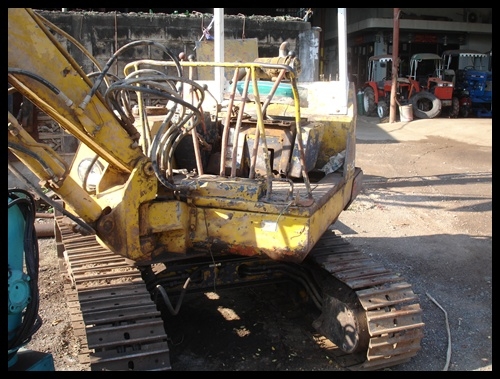 ขาย!!!แบคโฮPC20รุ่น3 สภาพดีราคาไม่แพงโทรสอบถามได้092-5192499 คุณสวน