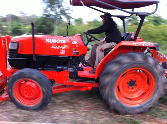 ขายถูกครับ 4508 พร้อมผานตราช้างแท้ สภาพ95\%เลยครับ รถทำงาน1500 ชม.