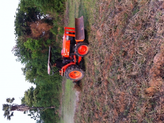 ขายถูกครับ 4508 พร้อมผานตราช้างแท้ สภาพ95\%เลยครับ รถทำงาน1500 ชม.