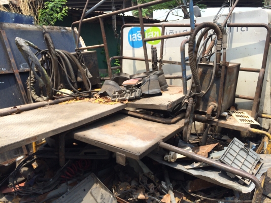 ขายกล่องไฮโดรลิกสำหรับใส่หัวลากเพื่อดั้มหาง