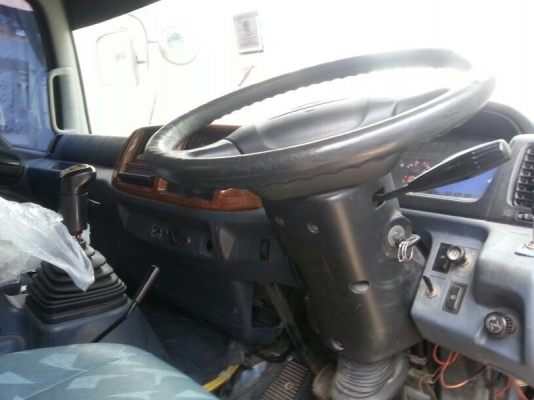 รถฮีโน่ 10 ล้อดั้ม 260 แรงม้า.  ปี 48  ( ขายแม่ , ลูก )  สนใจติดต่อ 081 - 6079515