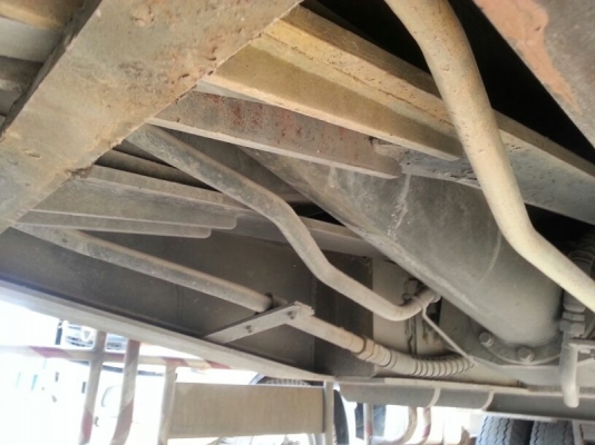 รถฮีโน่ 10 ล้อดั้ม 260 แรงม้า.  ปี 48  ( ขายแม่ , ลูก )  สนใจติดต่อ 081 - 6079515