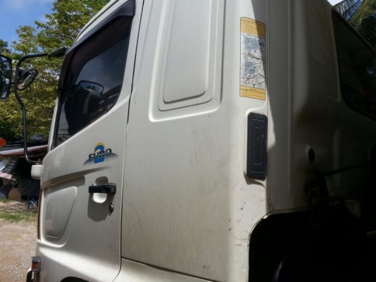 รถฮีโน่ 10 ล้อดั้ม 260 แรงม้า.  ปี 48  ( ขายแม่ , ลูก )  สนใจติดต่อ 081 - 6079515