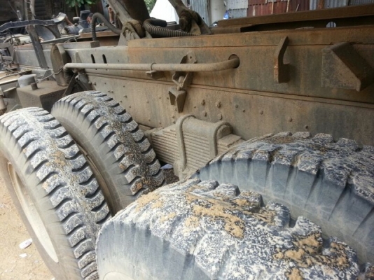 รถฮีโน่ 10 ล้อดั้ม 260 แรงม้า.  ปี 48  ( ขายแม่ , ลูก )  สนใจติดต่อ 081 - 6079515