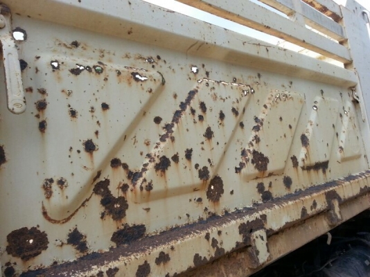 รถฮีโน่ 10 ล้อดั้ม 260 แรงม้า.  ปี 48  ( ขายแม่ , ลูก )  สนใจติดต่อ 081 - 6079515