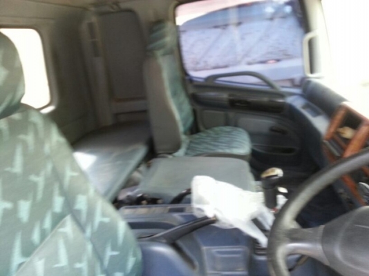 รถฮีโน่ 10 ล้อดั้ม 260 แรงม้า.  ปี 48  ( ขายแม่ , ลูก )  สนใจติดต่อ 081 - 6079515