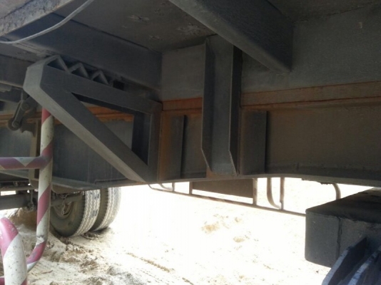 รถฮีโน่ 10 ล้อดั้ม 260 แรงม้า.  ปี 48  ( ขายแม่ , ลูก )  สนใจติดต่อ 081 - 6079515