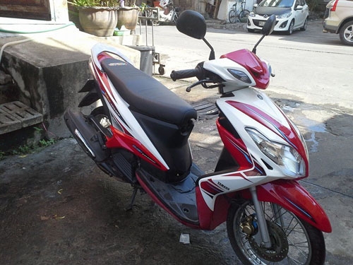 Mio 125 rr ปี 55 สีแดง ขาว รถบ้าน สวย เครื่องเดิมมาก เอกสารครบ Mio 125 rr ปี 55 สีแดง ขาว รถบ้าน สวย เครื่องเดิมมาก เอกสารครบ