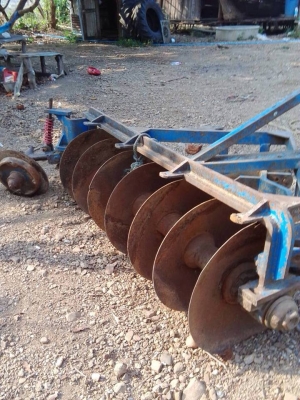 รถไถฟอร์ด 77