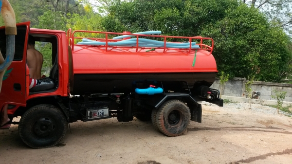 บริการส่งน้ำจืด085-1397095