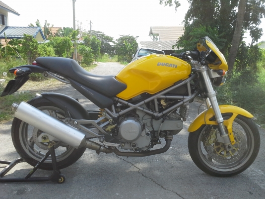 จัดมาอีกลำขาย DUCATI MONSTER 750 i.e. ปี 2003 รถพร้อมใช้งานครับ