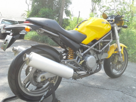 จัดมาอีกลำขาย DUCATI MONSTER 750 i.e. ปี 2003 รถพร้อมใช้งานครับ