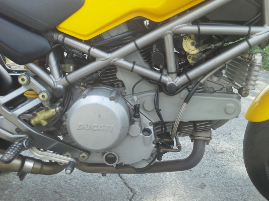 จัดมาอีกลำขาย DUCATI MONSTER 750 i.e. ปี 2003 รถพร้อมใช้งานครับ