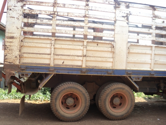 ขาย รถสิบล้อ 240 คับรถบ้านคับหมดหน้าอ้อยไม่มีงานวิ่งคับ ขาย รถสิบล้อ 240 คับรถบ้านคับหมดหน้าอ้อยไม่มีงานวิ่งคับ