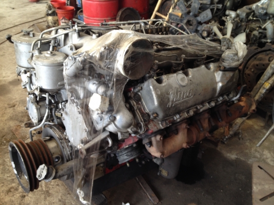 ขายเครื่อง  HINO EF 550    85000   มี 2 ตัว  เหลืออีก 1 ตัว