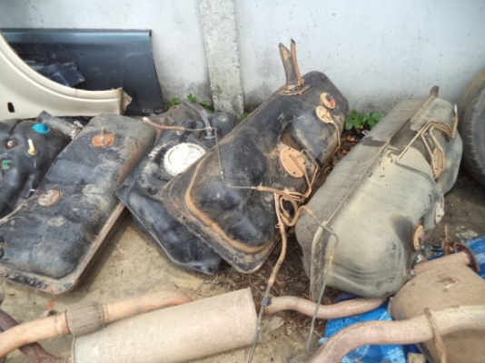 ถังนํ้ามัน รถเก๋ง รถกะบะทุกรุ่น ทุกยี่ห้อ