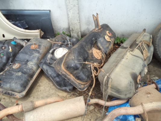 ถังนํ้ามัน รถเก๋ง รถกะบะทุกรุ่น ทุกยี่ห้อ