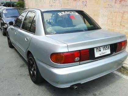 e-car เครื่องหัวฉีด เกียร์ออโต้ โหลดเตี้ย แม็กซ์ 15 กระจกไฟฟ้า เซ็นทรัลล็อค ขายถูกๆ