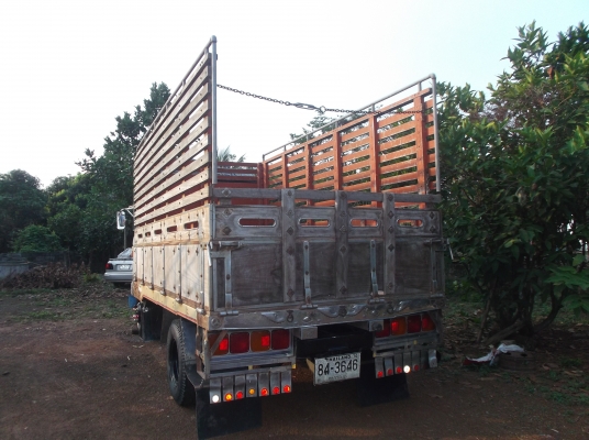 ขาย!! HINO KM310 เครื่อง 6BB 145 แรงม้า คานหน้า-หลัง F ขาย!! HINO KM310 เครื่อง 6BB 145 แรงม้า คานหน้า-หลัง F