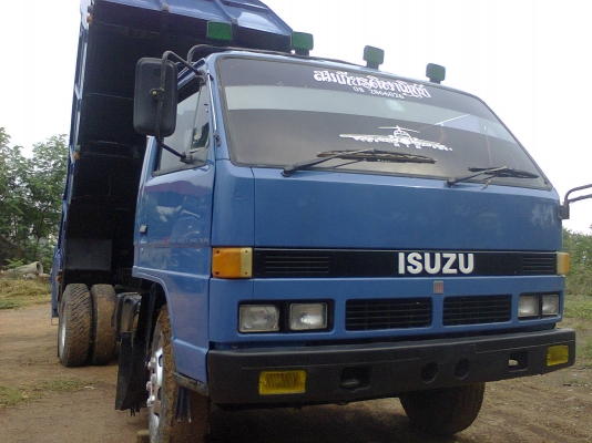 ขายหกล้อดั้มพ์ NPR59LU-5M 115 ปี37 สภาพพร้อมใช้