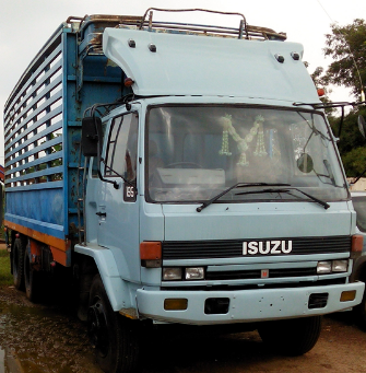 อีซูสุ ร๊อคกี้175 แรงม้า 10ล้อเพลาเดียว หัว-คัชซี อีซูสุ ร๊อคกี้175 แรงม้า 10ล้อเพลาเดียว หัว-คัชซี