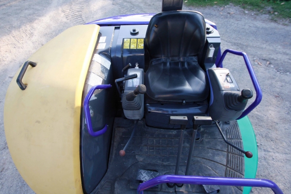 ขายแม็คโคร KOMATSU PC45MR-1 นำเข้าจากญี่ปุ่น ไม่เคยผ่านการใช้งานในไทย ติดต่อ 086-775-7900, 086-324-1992 ขายแม็คโคร KOMATSU PC45MR-1 นำเข้าจากญี่ปุ่น ไม่เคยผ่านการใช้งานในไทย ติดต่อ 086-775-7900, 086-324-1992