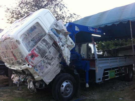 ขายรถบรรทุก6ล้อติดเครน 5ตัน4ปอก3ชัก  HINO MEGA ปี49 เครน TADANO Z504 รถวิ่งน้อยมาก ไม่ถึง4หมื่นกิโลเมตร