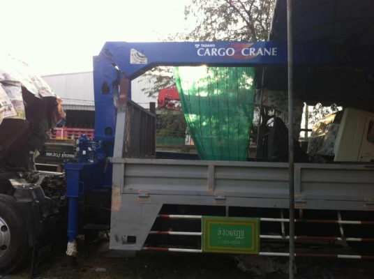 ขายรถบรรทุก6ล้อติดเครน 5ตัน4ปอก3ชัก  HINO MEGA ปี49 เครน TADANO Z504 รถวิ่งน้อยมาก ไม่ถึง4หมื่นกิโลเมตร