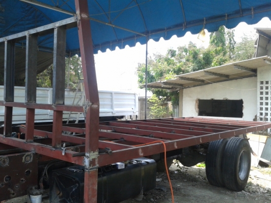 ขายรถบรรทุก6ล้อติดเครน 5ตัน4ปอก3ชัก  HINO MEGA ปี49 เครน TADANO Z504 รถวิ่งน้อยมาก ไม่ถึง4หมื่นกิโลเมตร