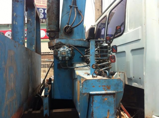 ขายรถบรรทุก เครน หกล้อ ดาวน