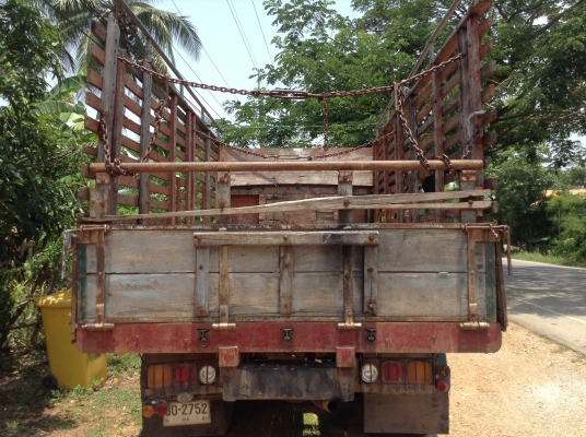 ขาย 10 ล้อหัวยาว เพลาเดียว คัสซีสวยตลอดเส้นไม่มีบวม เครื่อง 6BF1 175 แรงม้า แต่งแหนบใหญ่ ทะเบียนพร้อมโอน