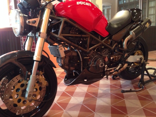 DUCATI M900 ปี98 เอกสารอินวอยร์+สรรพสามิต ของแต่งพอมีพร้อมใช้