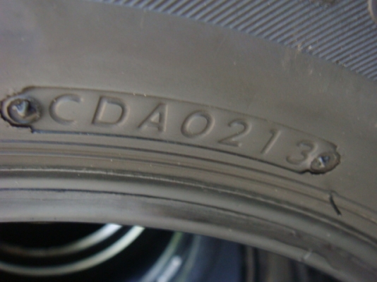 ขายยาง Bridgestone  Duravis 205 70 15 ปี 12