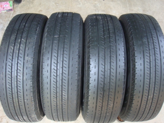 ขายยาง Bridgestone  Duravis 205 70 15 ปี 12