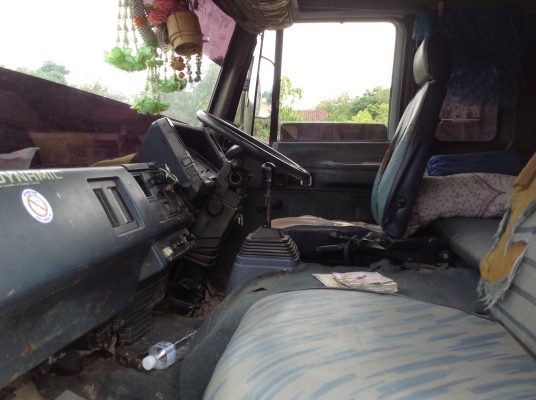 ขาย 10 ล้อเพลาเดียวกระบะเหล็กไม่ดั้ม JCM วางหัวร็อคลงเล่มแล้ว เครื่อง 6BF1 185 แรงม้า ช่วงล่างจัมโบ้ 200 เบรคทิฟฟี่ เกียร์ร็อคเสื้อลาย พวงมาลัยพาวเวอร์ ทะเบียนเต็มพร้อมโอน