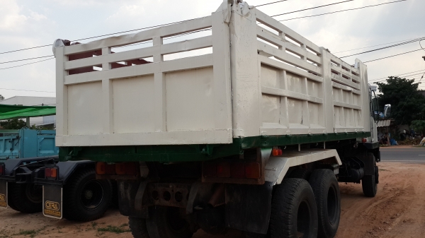 ขายด่วนไอ้หลงสองเพลาดั้มสภาพพร้อมใช้สุดๆFN527MAโทร0843923995