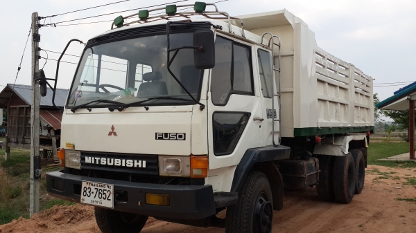 ขายด่วนไอ้หลงสองเพลาดั้มสภาพพร้อมใช้สุดๆFN527MAโทร0843923995