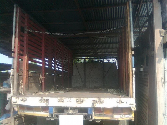 ขาย6ล้อใหญ่ ISUZU FSR11H 175แรงม้า กระบะบรรทุก