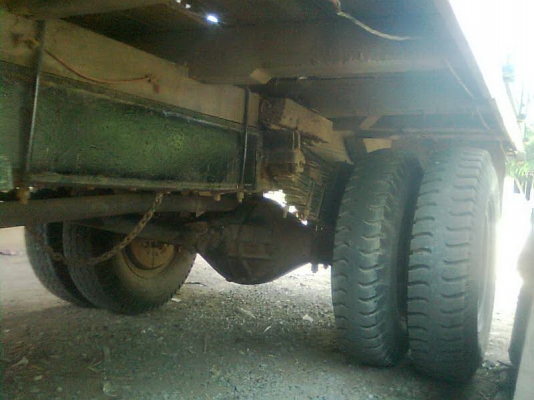 ขาย6ล้อหน้ายาว 6BD1 165 แรงม้ารถบ้านพร้อมวิ่งครับ