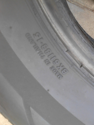 215/70R15 BRIDGESTONE DURAVIS R611 มีชุด 4 เส้น  TEL.081-427-3941