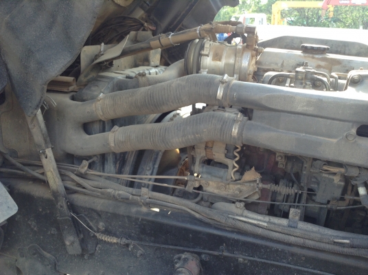 ขายพ่วงแม่ลูกดั้ม FM2P เครื่อง P11C 320 แรงม้า เกียร์ ZF ช่วงล่าง ZM 10 น็อต คัสซีสวยจัด แอร์เย็น  ลูก 2 คาน ทะเบียนพร้อมโอนครับ