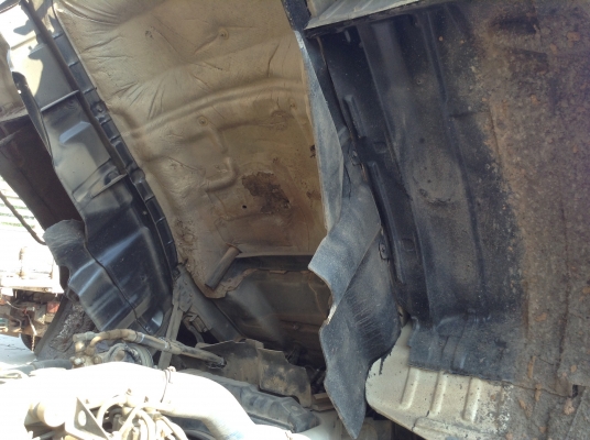 ขายพ่วงแม่ลูกดั้ม FM2P เครื่อง P11C 320 แรงม้า เกียร์ ZF ช่วงล่าง ZM 10 น็อต คัสซีสวยจัด แอร์เย็น  ลูก 2 คาน ทะเบียนพร้อมโอนครับ