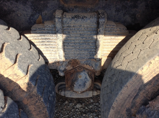 ขายพ่วงแม่ลูกดั้ม FM2P เครื่อง P11C 320 แรงม้า เกียร์ ZF ช่วงล่าง ZM 10 น็อต คัสซีสวยจัด แอร์เย็น  ลูก 2 คาน ทะเบียนพร้อมโอนครับ