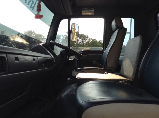 ขายพ่วงแม่ลูกดั้ม FM2P เครื่อง P11C 320 แรงม้า เกียร์ ZF ช่วงล่าง ZM 10 น็อต คัสซีสวยจัด แอร์เย็น  ลูก 2 คาน ทะเบียนพร้อมโอนครับ