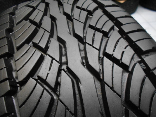 ขายยาง Falken Ziex S/TZ(made in Thailand) 255/70/15 ปลายปี 10 ดอกสวย 1 ชุด/ใส่-ถ่วงฟรีค่ะ ขายยาง Falken Ziex S/TZ(made in Thailand) 255/70/15 ปลายปี 10 ดอกสวย 1 ชุด/ใส่-ถ่วงฟรีค่ะ