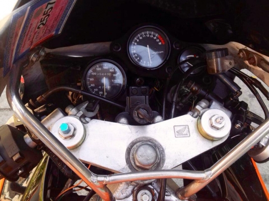 ต้ำพระราม2 ขาย HONDA CBR400 โฉมปี 89 ทะเบียนแท้โอนขนส่ง กทม. 777 ภาษีไม่ขาดพรบ.ครบ