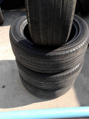225/55R17 YOKOHAMA ADVANCE db มีชุด 4 เส้น โทร.081-427-3941 225/55R17 YOKOHAMA ADVANCE db มีชุด 4 เส้น โทร.081-427-3941