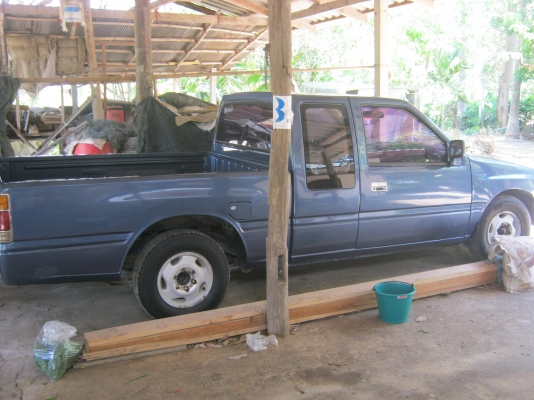 ขาย อีซูสุมังกรทอง เครืองดี พวงมาลัยเพาเวอร์ แอร์เย็น ประหยัด