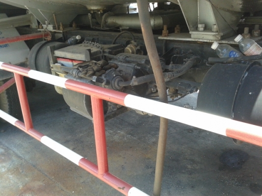 ****ขายแล้วค่ะไป จ. ชุมพร***สิบล้อมิตซุ เพลาเดียว  บรรทุกน้ำมัน  15000 ลิตร  โหลดบน  พร้อมใช้งาน   เล่มพร้อมโอน....